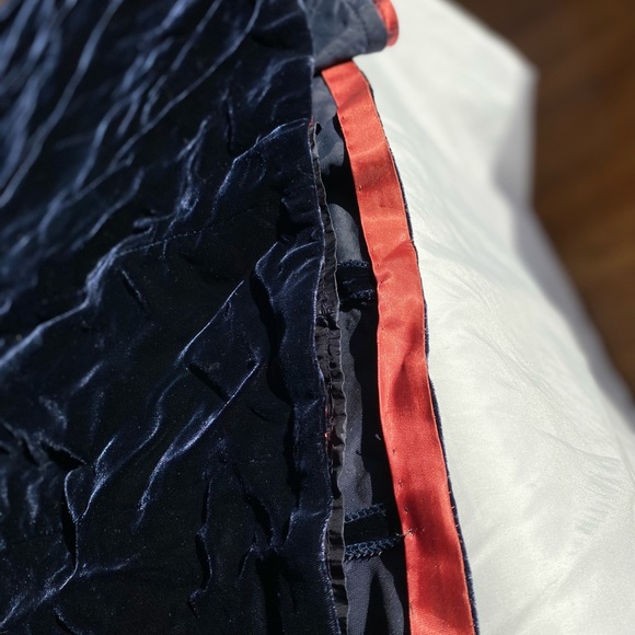 Saks Fifth Avenue Navy Blue Velvet Sequins Dress, Size 6 - Picture 7 of 7